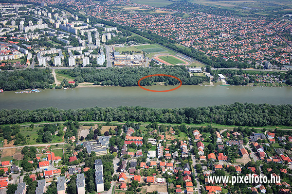 Hungary Szeged Tisza Naturista free strand foka.jpg